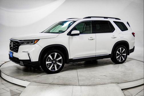 2024 Honda Pilot Touring 8-Passenger
