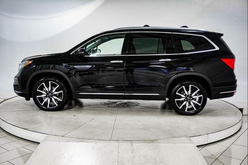 2022 Honda Pilot AWD Elite