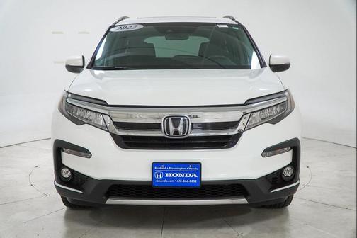 2022 Honda Pilot Touring 8-Passenger