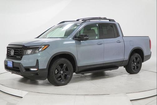 2022 Honda Ridgeline Black