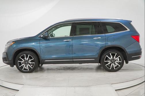 2019 Honda Pilot Touring 8-Passenger