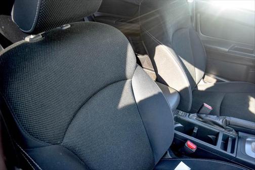 2014 Subaru XV Crosstrek 2.0i Premium