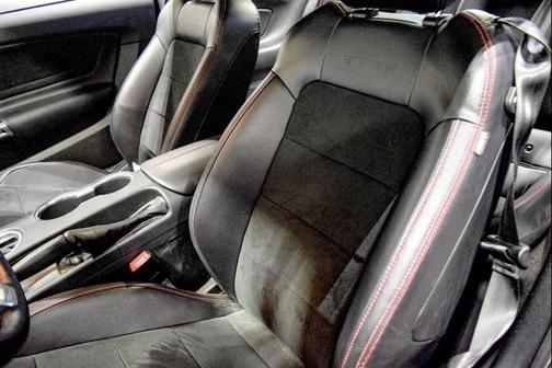 2023 Ford Mustang GT Premium