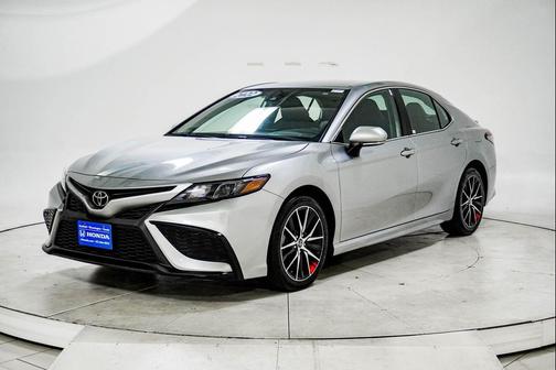 2022 Toyota Camry 