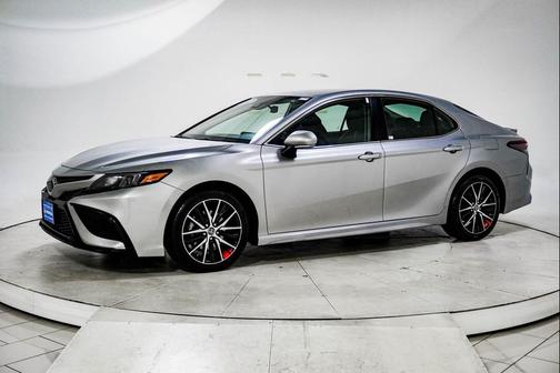 2022 Toyota Camry 