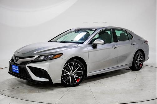 2022 Toyota Camry 