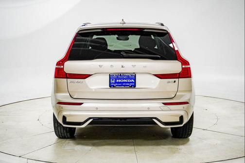 Gray 2025 Volvo XC60 B5 Plus