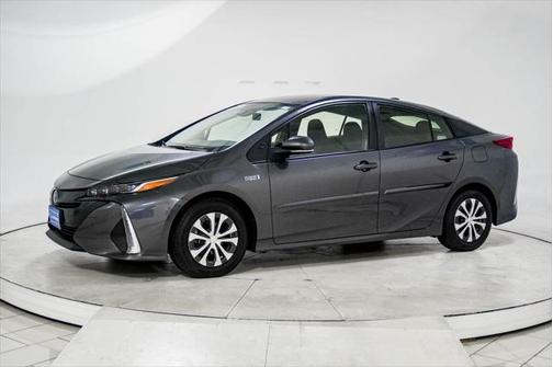 2021 Toyota Prius Prime LE
