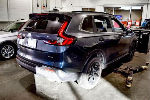 2023 Honda CR-V Hybrid Sport Touring AWD