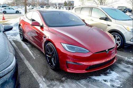 2023 Tesla Model S Plaid