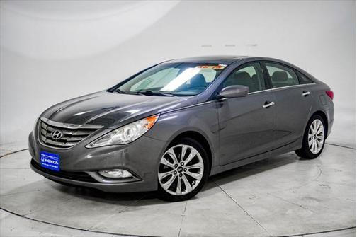 2011 Hyundai SONATA SE