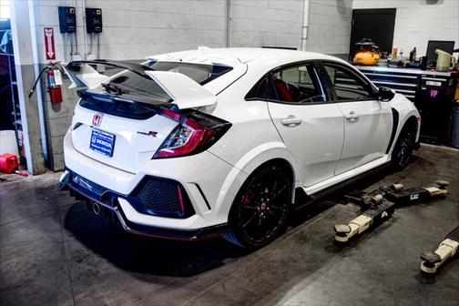 2017 Honda Civic Type R Touring