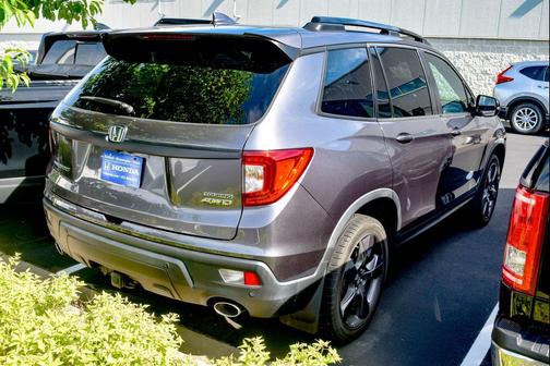 Modern Steel Metallic 2020 Honda Passport AWD Touring