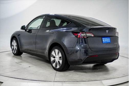 2024 Tesla Model Y Long Range Dual Motor All-Wheel Drive