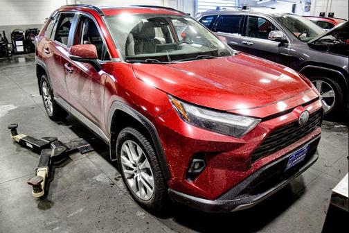 2022 Toyota RAV4 Limited
