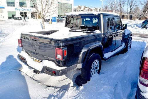 2023 Jeep Gladiator Sport S