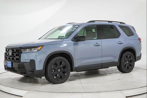 Sonic Gray Pearl 2026 Honda Pilot Black Edition