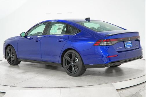 2025 Honda Accord Hybrid Base