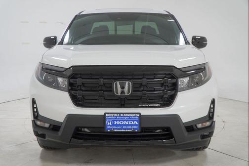 Platinum White Pearl 2026 Honda Ridgeline Black
