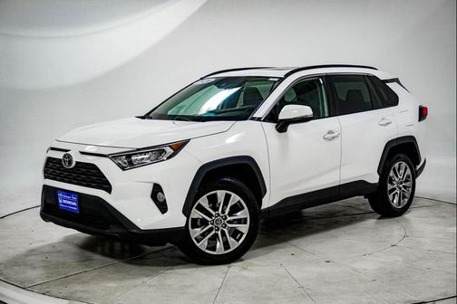 2020 Toyota RAV4 XLE Premium