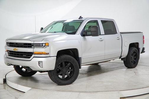 2017 Chevrolet Silverado 1500 2LT