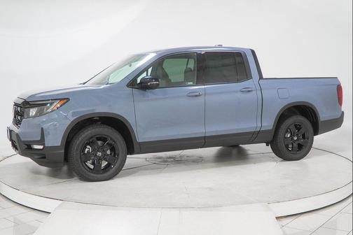 2025 Honda Ridgeline Black