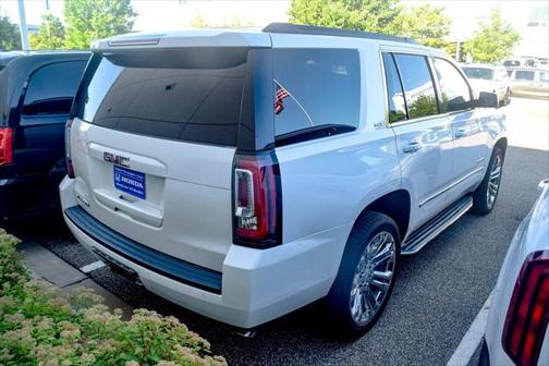 2017 GMC Yukon SLT