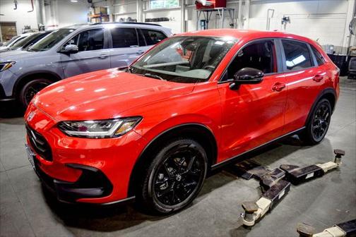 2025 Honda HR-V AWD Sport