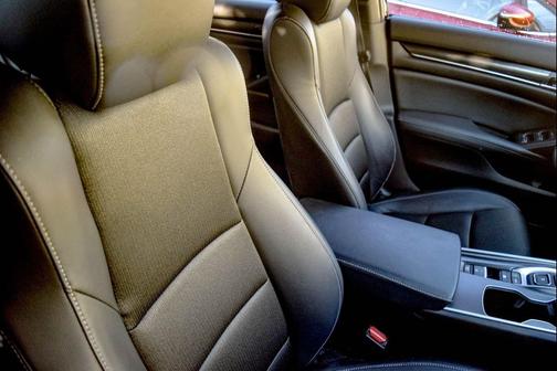 2022 Honda Accord Hybrid Base