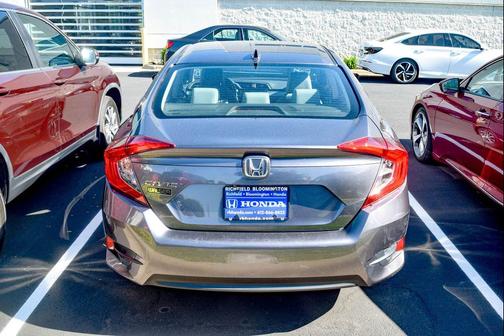Polished Metal Metallic 2017 Honda Civic EX