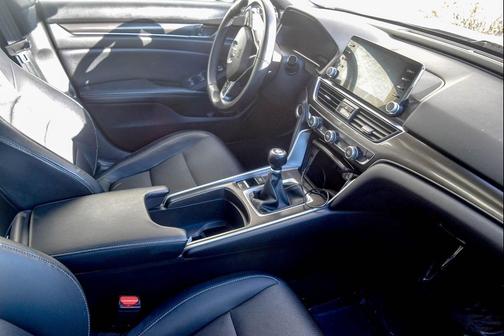 2018 Honda Accord Sport 2.0T