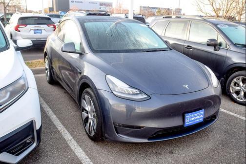 2023 Tesla Model Y Long Range Dual Motor All-Wheel Drive