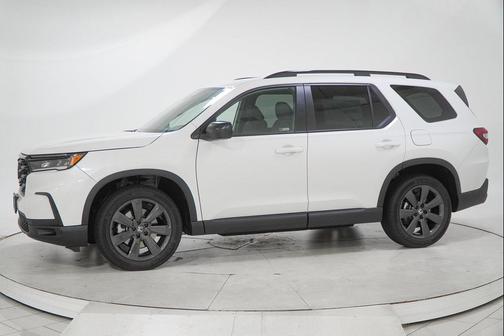 2025 Honda Pilot Sport