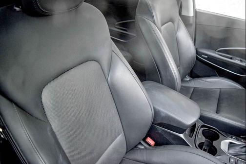 2018 Hyundai SANTA FE SE Ultimate