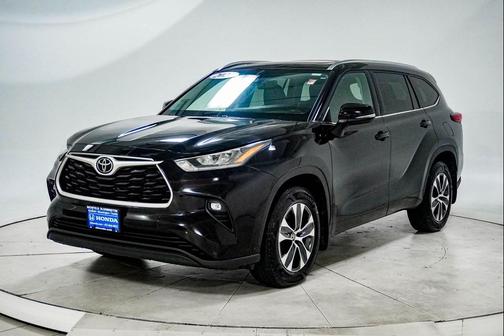 2020 Toyota Highlander XLE
