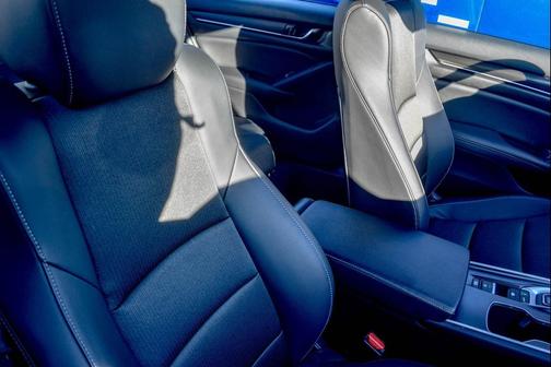 2022 Honda Accord Hybrid Base