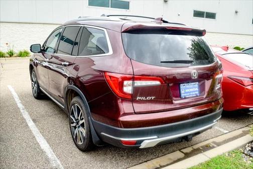 2022 Honda Pilot AWD Elite