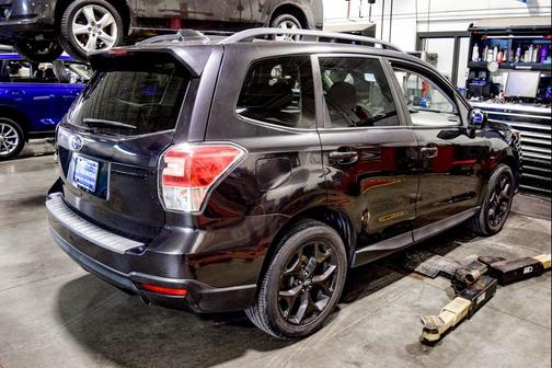 2018 Subaru Forester 2.5i Premium Black Edition