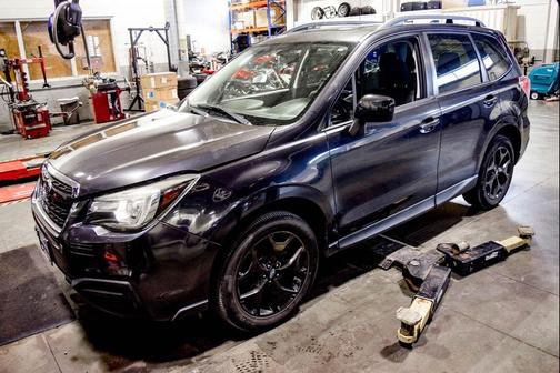 2018 Subaru Forester 2.5i Premium Black Edition