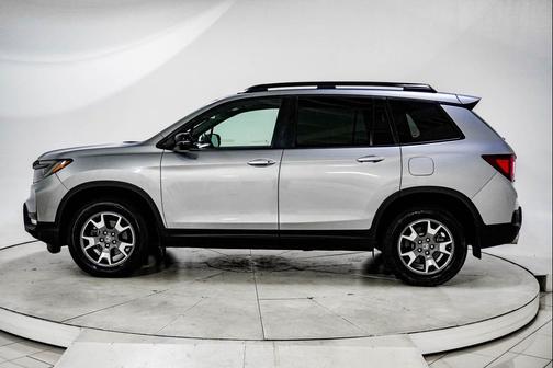 2022 Honda Passport AWD TrailSport