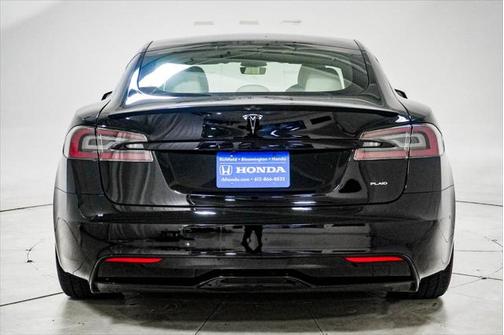 2021 Tesla Model S Plaid