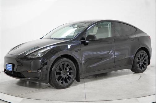 2023 Tesla Model Y Long Range Dual Motor All-Wheel Drive