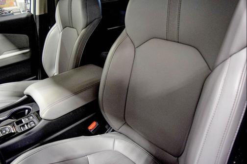 2024 Honda Pilot Touring 8-Passenger