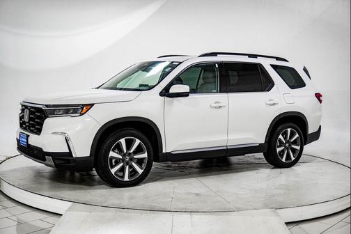 2024 Honda Pilot Touring 8-Passenger
