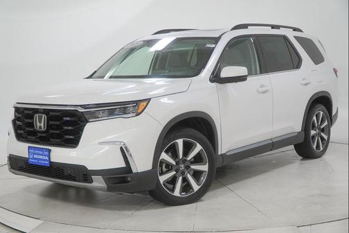2023 Honda Pilot AWD Elite