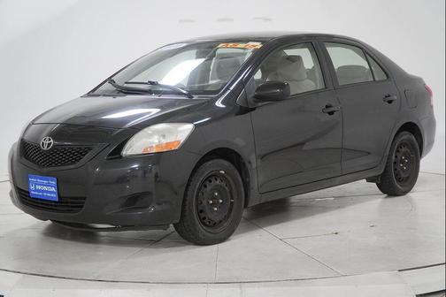 2010 Toyota Yaris Base