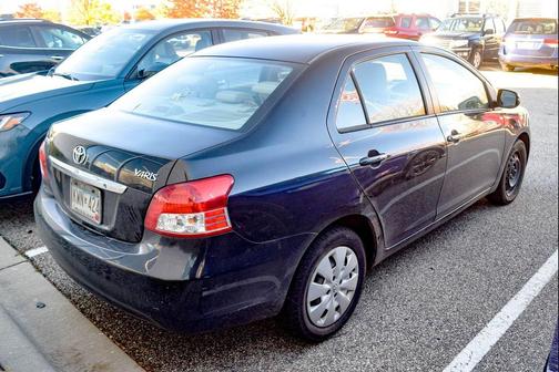 2010 Toyota Yaris Base