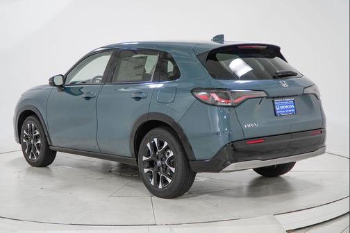 Nordic Forest Pearl 2027 Honda HR-V EX-L