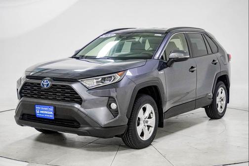 2021 Toyota RAV4 Hybrid XLE