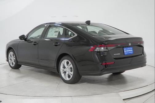 2025 Honda Accord LX 1.5T